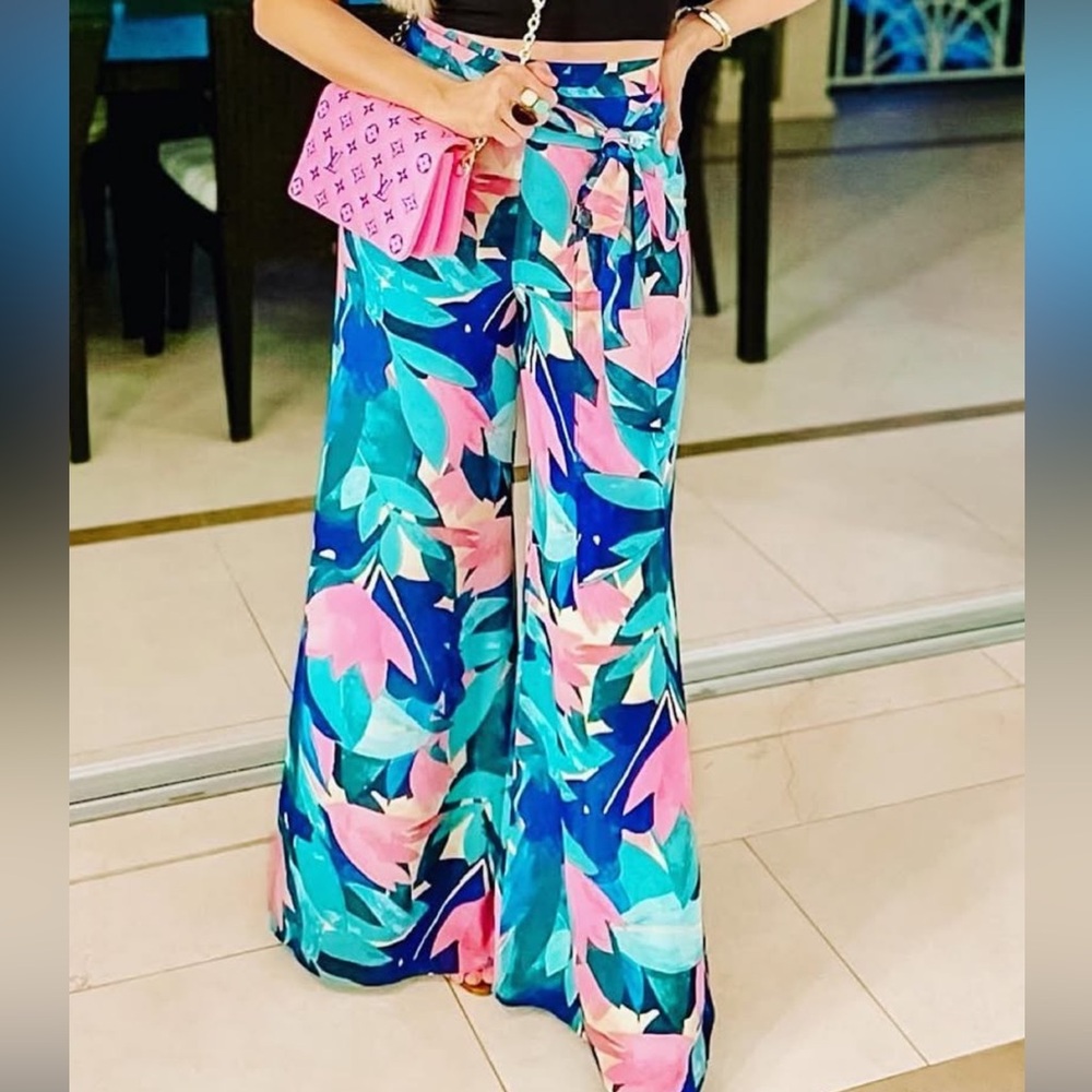 Colorful Leaf Print Wide-Leg Pants